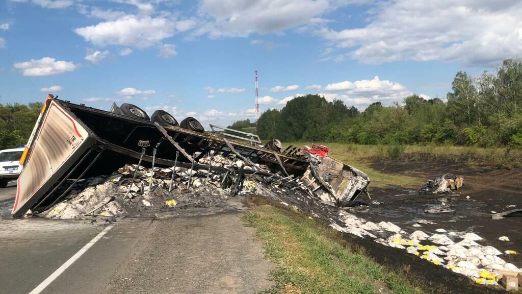 Место ДТП на 1061 км автомобильной дороги М5 Урал в Самарской области - РИА Новости, 1920, 01.08.2023