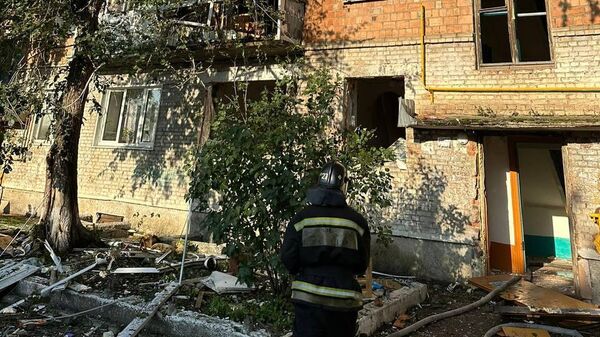 На месте взрыва бытового газа в пятиэтажном жилом доме в Канске