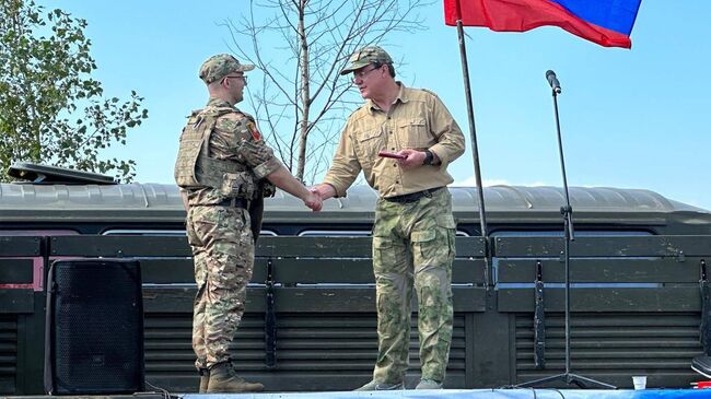 Самарский губернатор привез в зону СВО очередную партию гуманитарной помощи