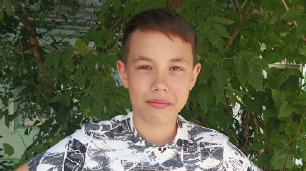 10-летний школьник Артем Гагаринов спас тонущую девочку