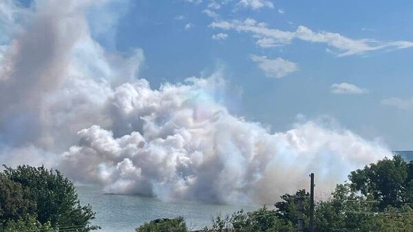 Дымовая завеса над Крымским мостом