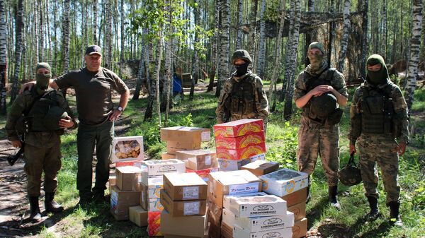 Председатель Брянской областной Думы Валентин Суббот передал гуманитарную помощь бойцам на границе