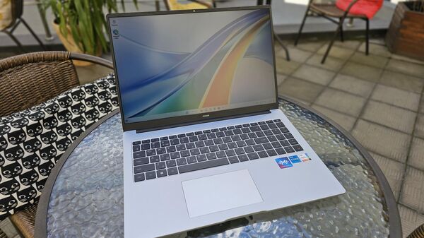 Honor MagicBook X 16 Pro 2023