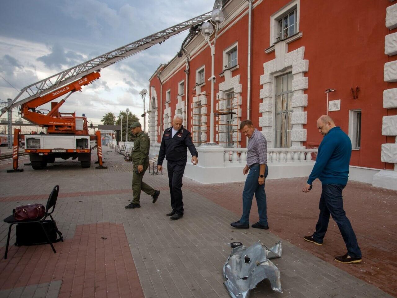 Украинский беспилотник атаковал железнодорожный вокзал в Курске - РИА  Новости, 20.08.2023