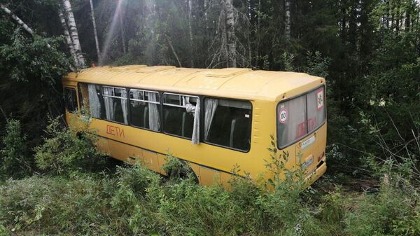 ДТП с участием школьного автобуса на автодороге Соликамск-Красновишерск 