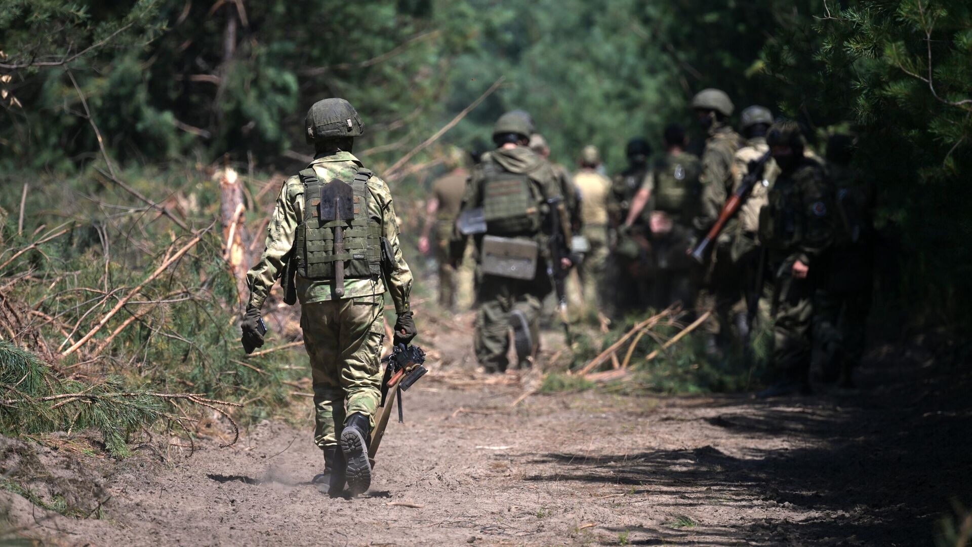 Военнослужащие ВС РФ в зоне проведения специальной военной операции - РИА Новости, 1920, 04.09.2023