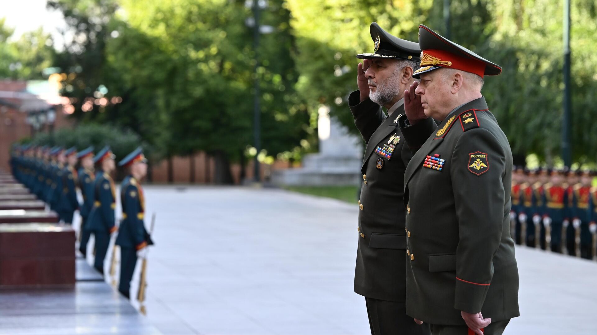 Иранская военная делегация во главе с командующим Сухопутных войск прибыла в Москву  - РИА Новости, 1920, 21.08.2023