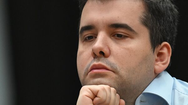 Непомнящий опустился на пятое место в рейтинге FIDE