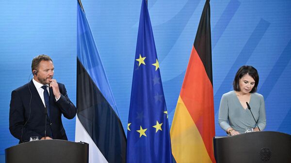 Министр иностранных дел Эстонии Маргус Цахкна и глава МИД Германии Анналена Бербок во время совместной пресс-конференции в Министерстве иностранных дел в Берлине