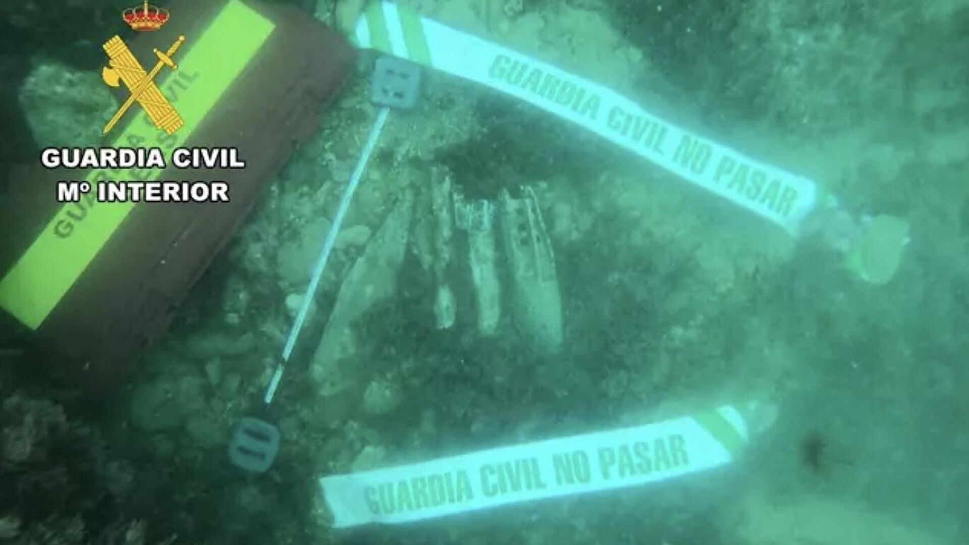 Неразорвавшийся снаряд, обнаруженный в 200 метрах от побережья испанского анклава Мелилья - РИА Новости, 1920, 22.08.2023