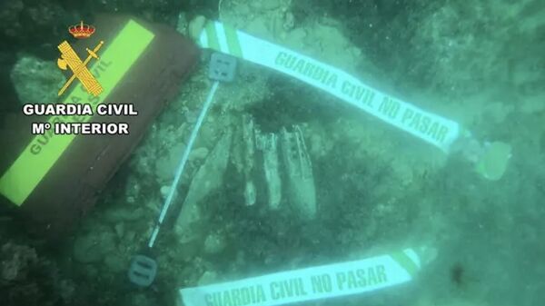 Неразорвавшийся снаряд, обнаруженный в 200 метрах от побережья испанского анклава Мелилья