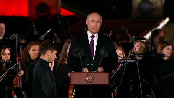 Путин поздравил россиян с 80-летием победы в Курской битве