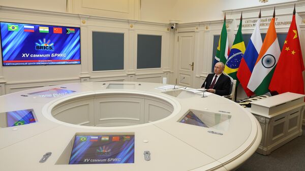 Президент России Владимир Путин принимает участие в режиме видеоконференции в совместном заседании лидеров БРИКС