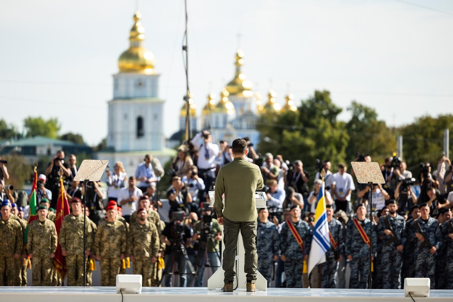 Президент Украины Владимир Зеленский выступает в День Независимости Украины  - РИА Новости, 1920, 28.08.2023