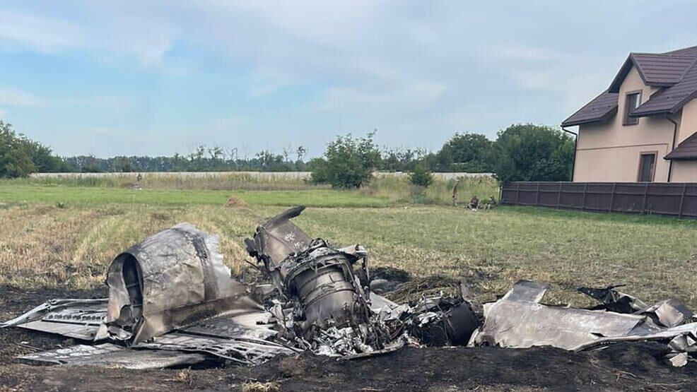 Последствия столкновения двух самолетов Л-39 в Житомирской области на Украине - РИА Новости, 1920, 26.08.2023