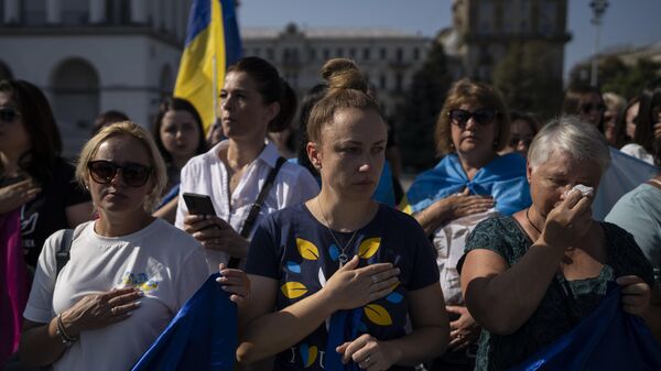 Акция с призывом освободить украинских военных, попавших в плен в прошлом году под Мариуполем, на площади Независимости в Киеве, Украина