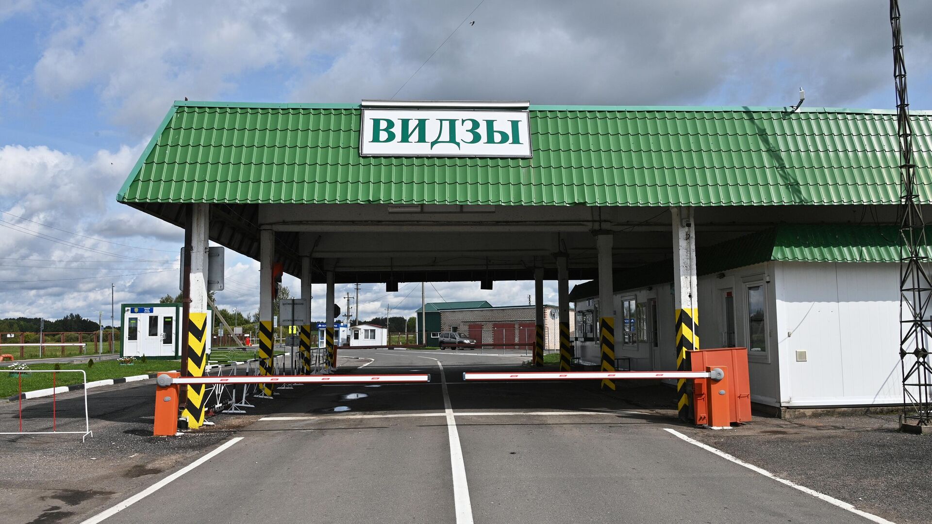 Закрытый погранпереход на белорусско-литовской границе - РИА Новости, 1920, 14.11.2025