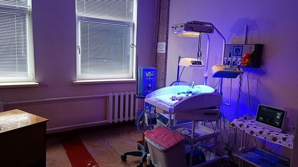 Новый аппарат для неинвазивной респираторной поддержки новорожденных INFANT FLOW в больнице Алчевска ЛНР