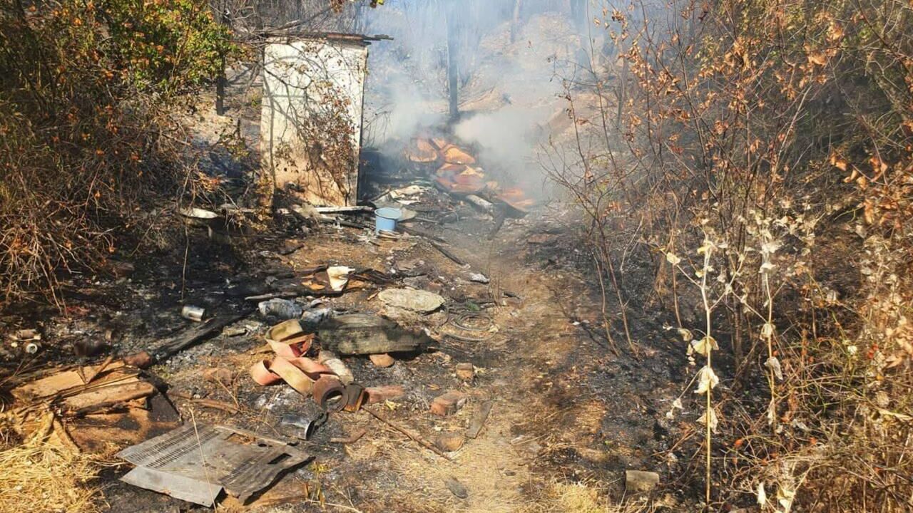 На месте возгорания в районе Бобруковой щели Геленджикского района - РИА Новости, 1920, 30.08.2023