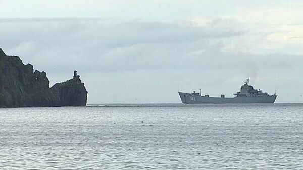 Силы Тихоокеанского флота выдвигаются в район помощи пострадавшим от последствий циклона жителям Приморского края