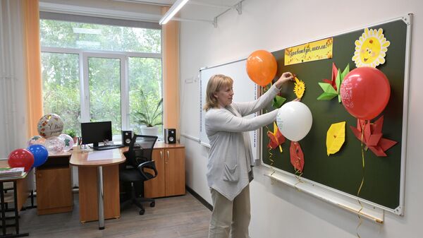 Подготовка новой школы к открытию в Новосибирске
