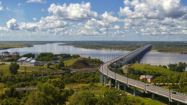 Амурский мост в Хабаровске Амурский мост в Хабаровске