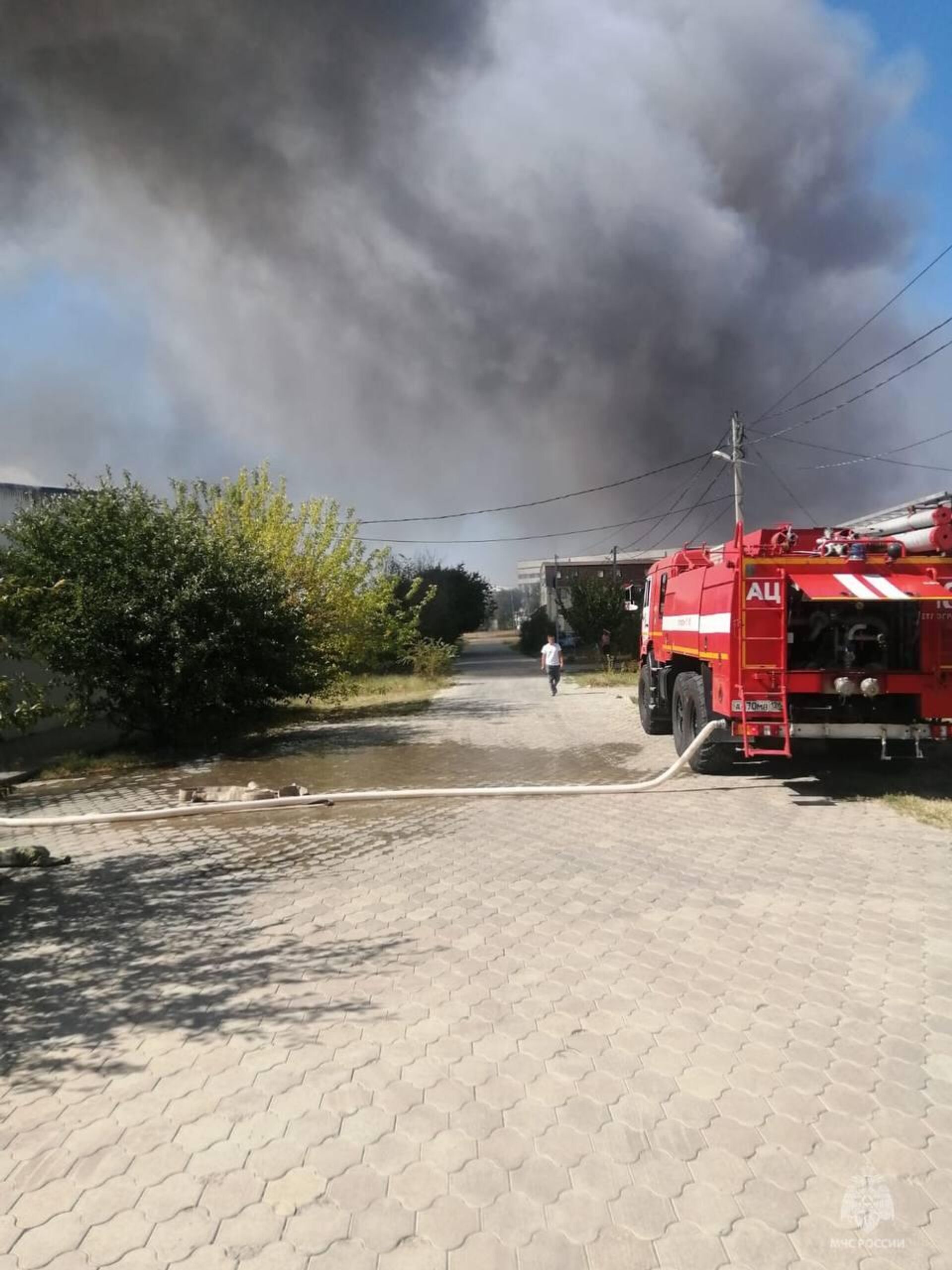 В Ставропольском крае потушили пожар в гостинице - РИА Новости, 02.09.2023