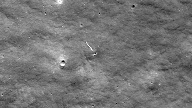 Столкновение космического аппарата Луна-25 с юго-западным краем кратера Понтекулан G. Архивное фото