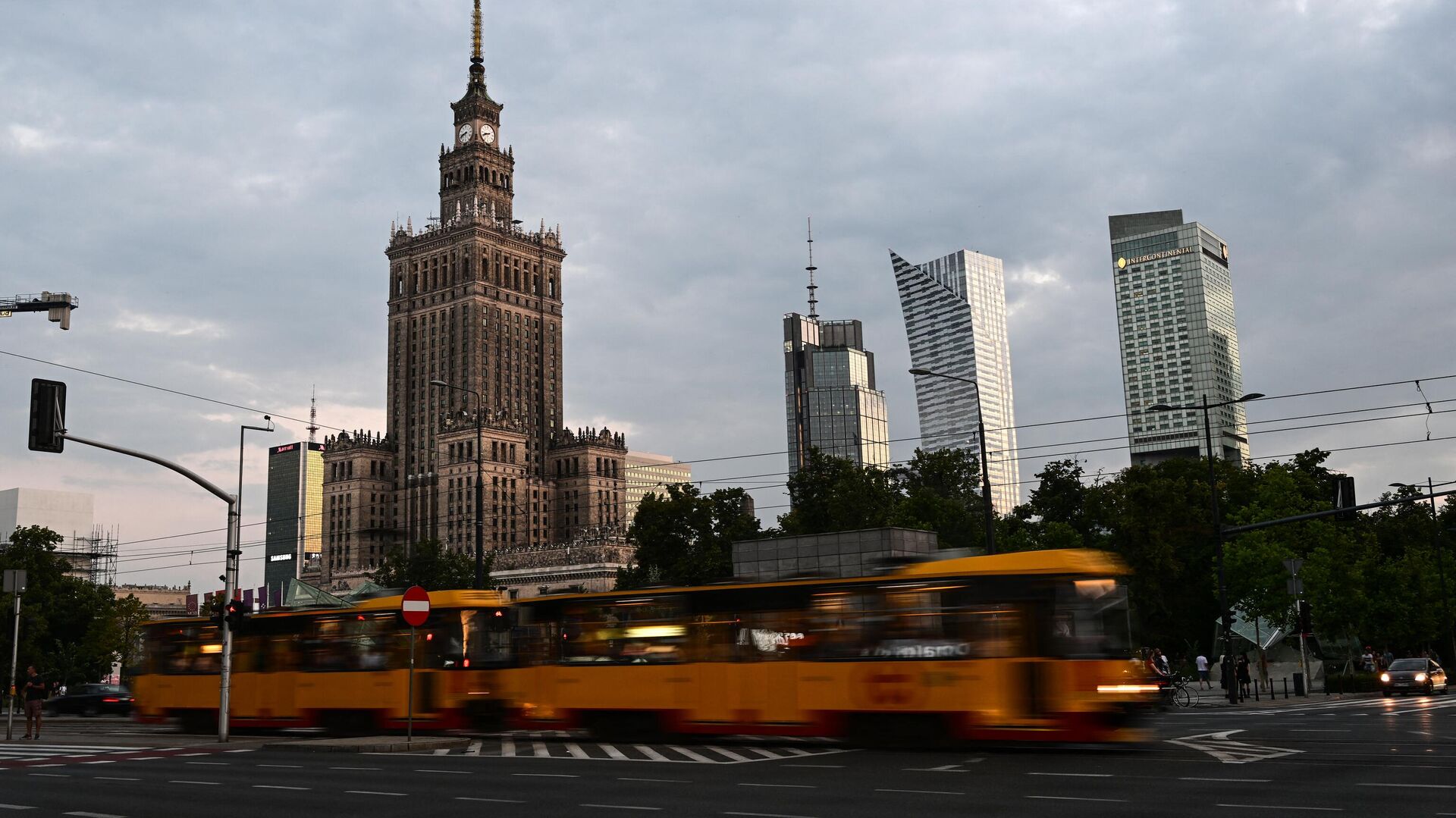 Затронет половину страны. В Польше испугались новых проблем из-за России -  РИА Новости, 03.09.2023