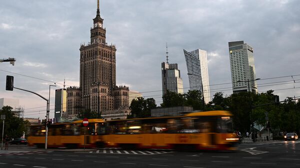  Вид на Дворец культуры и науки в Варшаве