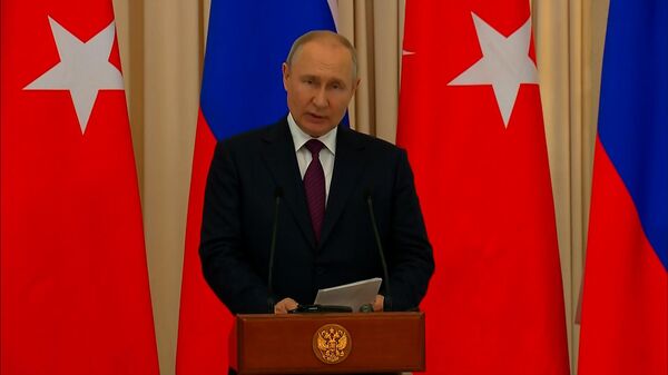 Путин о намерении России обеспечивать поставки газа в Турцию и третьи страны