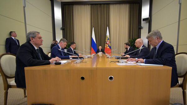 Президент РФ Владимир Путин проводит совещание по вопросу реализации проекта Мурманский СПГ. 4 сентября 2023