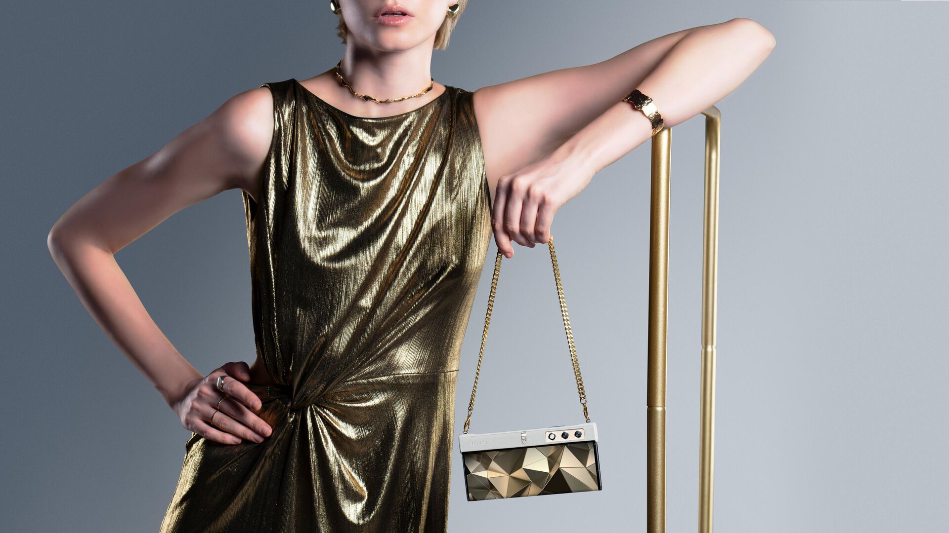 Складной смартфон HONOR V Purse - РИА Новости, 1920, 05.09.2023