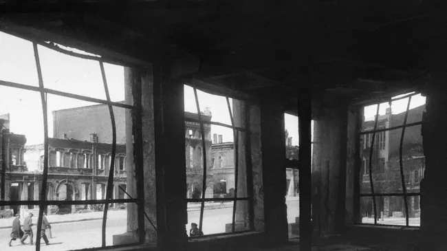 Так выглядел город Сталино (Донецк) после освобождения.1943 год