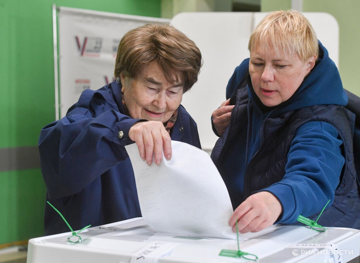 ЕР получила 20 из 25 мандатов в горсовете Луганска, заявил избирком ЛНР