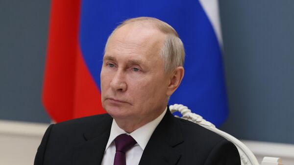 Путин даст официальный обед в честь лидера КНДР, заявил Песков