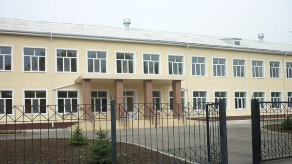 Школа в хуторе Красный Десант