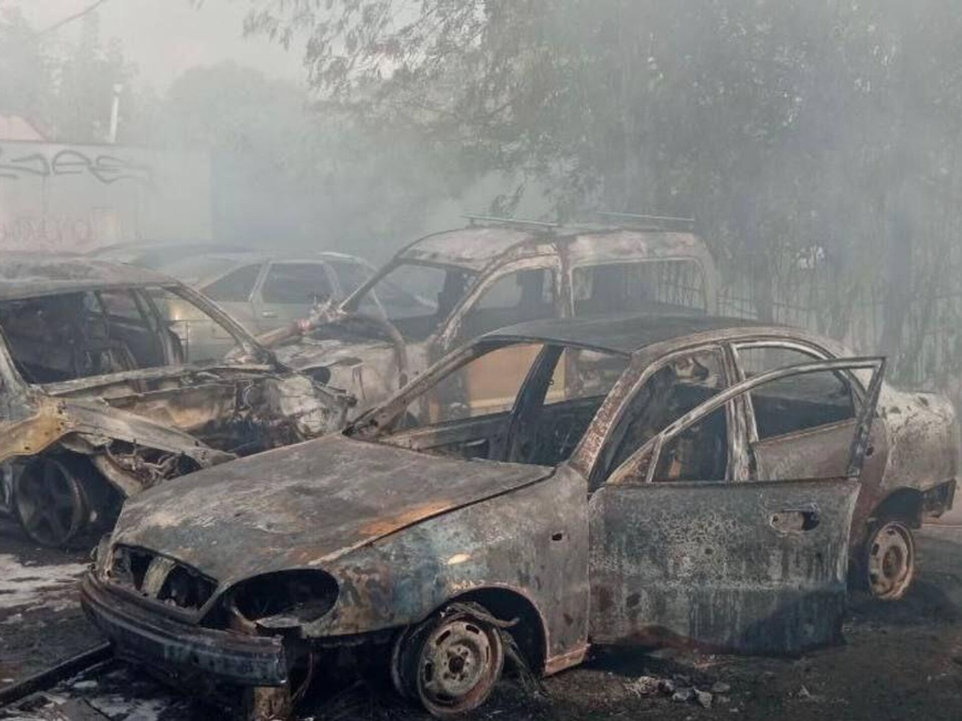 В подмосковном Подольске потушили пожар на автостоянке - РИА Новости,  11.09.2023