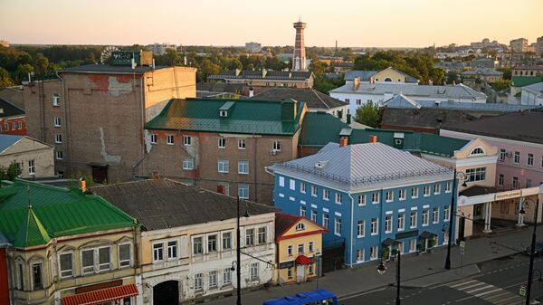 Вид на историческую часть Рыбинска и Волгу во время заката, Ярославская область