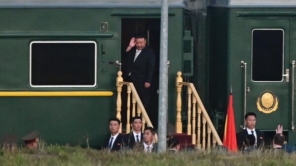 Поезд председателя Государственного совета КНДР Ким Чен Ына