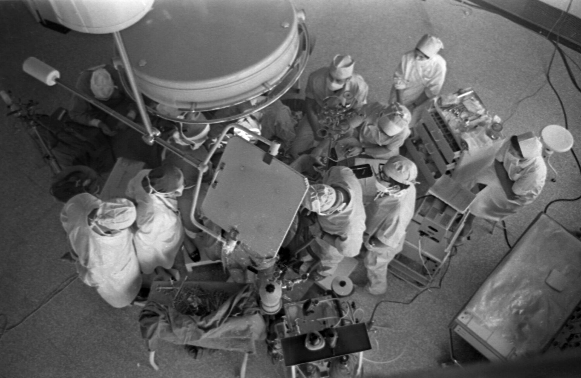 Операция на сердце в институте хирургии имени А. В. Вишневского - РИА Новости, 1920, 10.10.2025