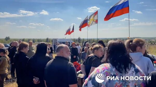 Похороны военкора Геннадия Дубового в Донецке
