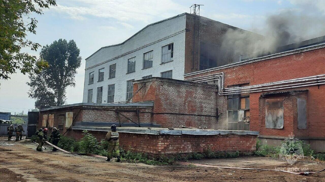 Пожар в здании завода в Самаре на улице Калинина - РИА Новости, 1920, 16.09.2023