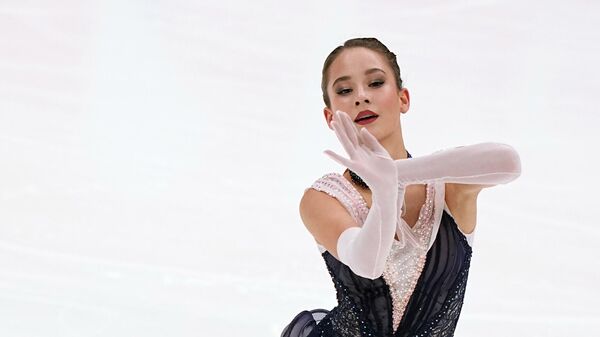 Чемпионка России по фигурному катанию вернулась на лед после травмы