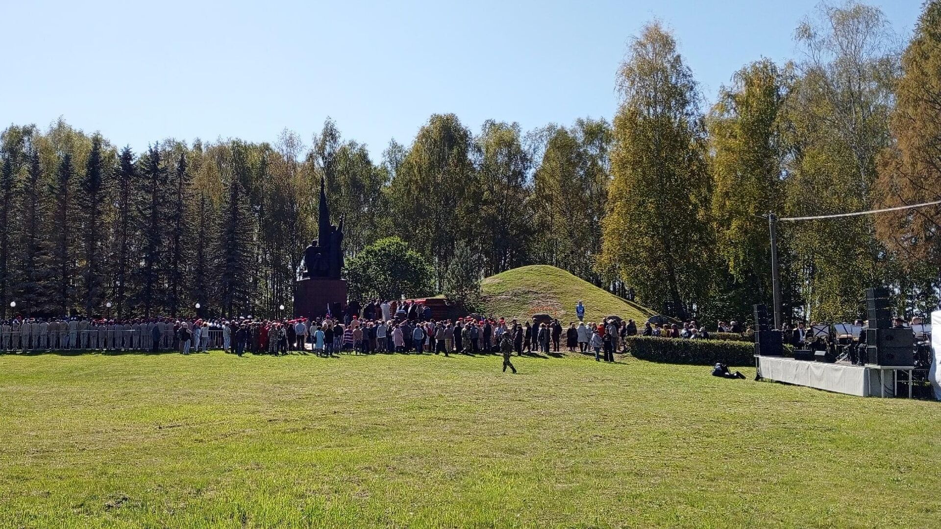 В Калужской области отметили 80-летие освобождения от немецких захватчиков - РИА Новости, 1920, 16.09.2023