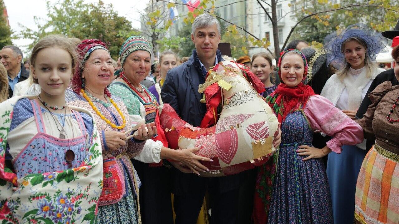 Глава администрации Ростова-на-Дону Алексей Логвиненко на праздновании Дня города - РИА Новости, 1920, 17.09.2023