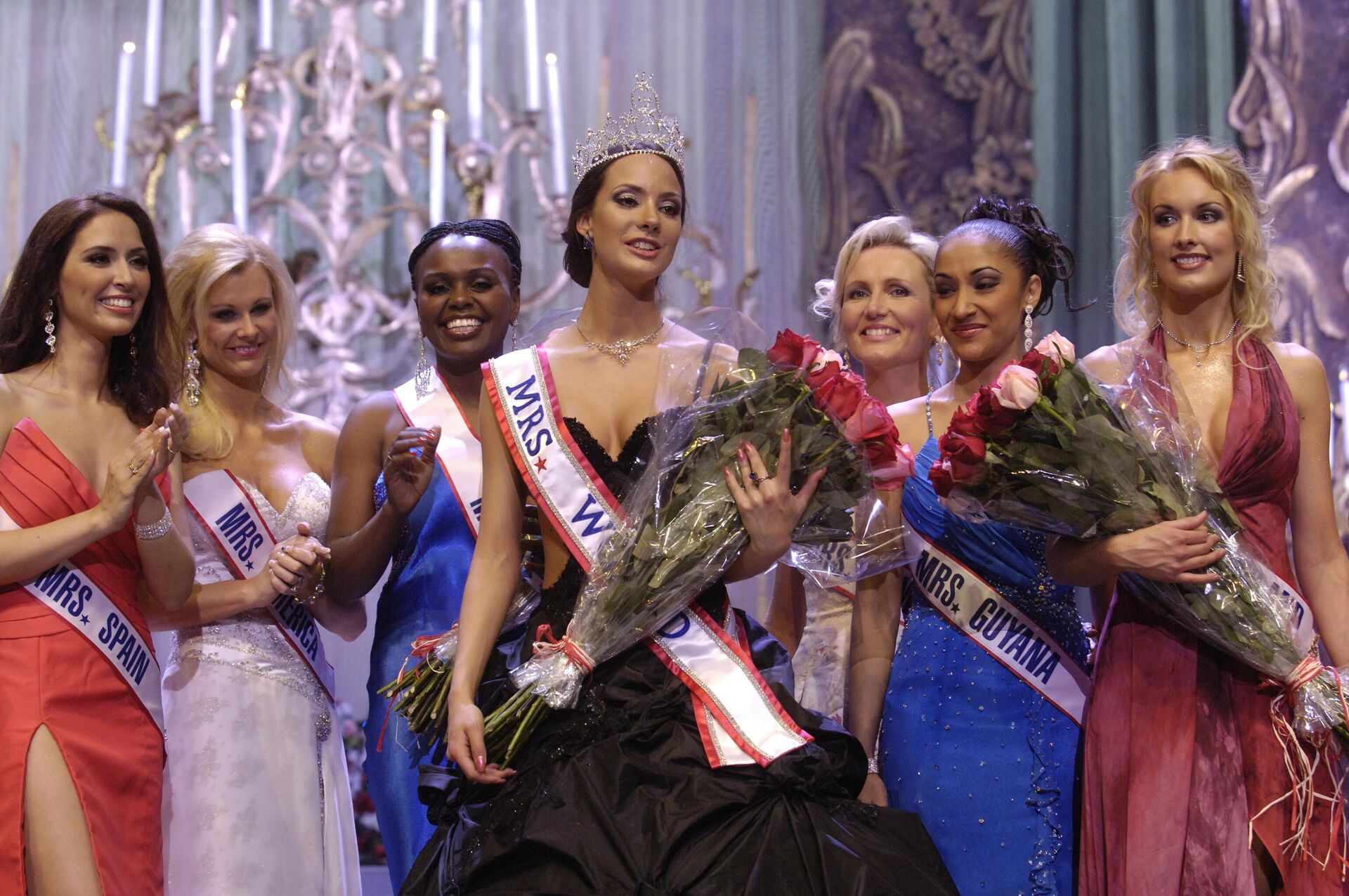 Москвичка Софья Аржаковская стала победительницей  международного конкурса Миссис мира-20069