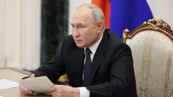 Президент РФ Владимир Путин проводит в режиме видеоконференции совещание по вопросам формирования федерального бюджета на 2024 год