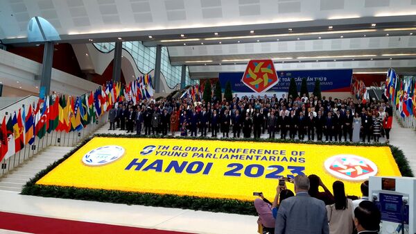 Торжественная церемония открытия 9-й Глобальной конференции молодых парламентариев в Ханое, Вьетнам