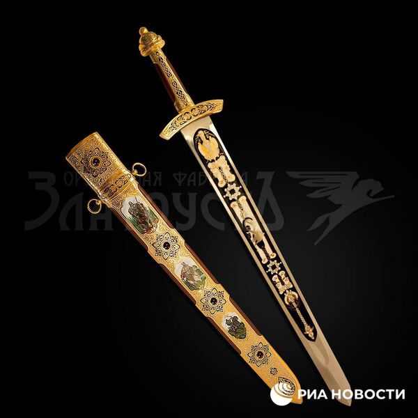 Подаренный Ким Чен Ыну меч